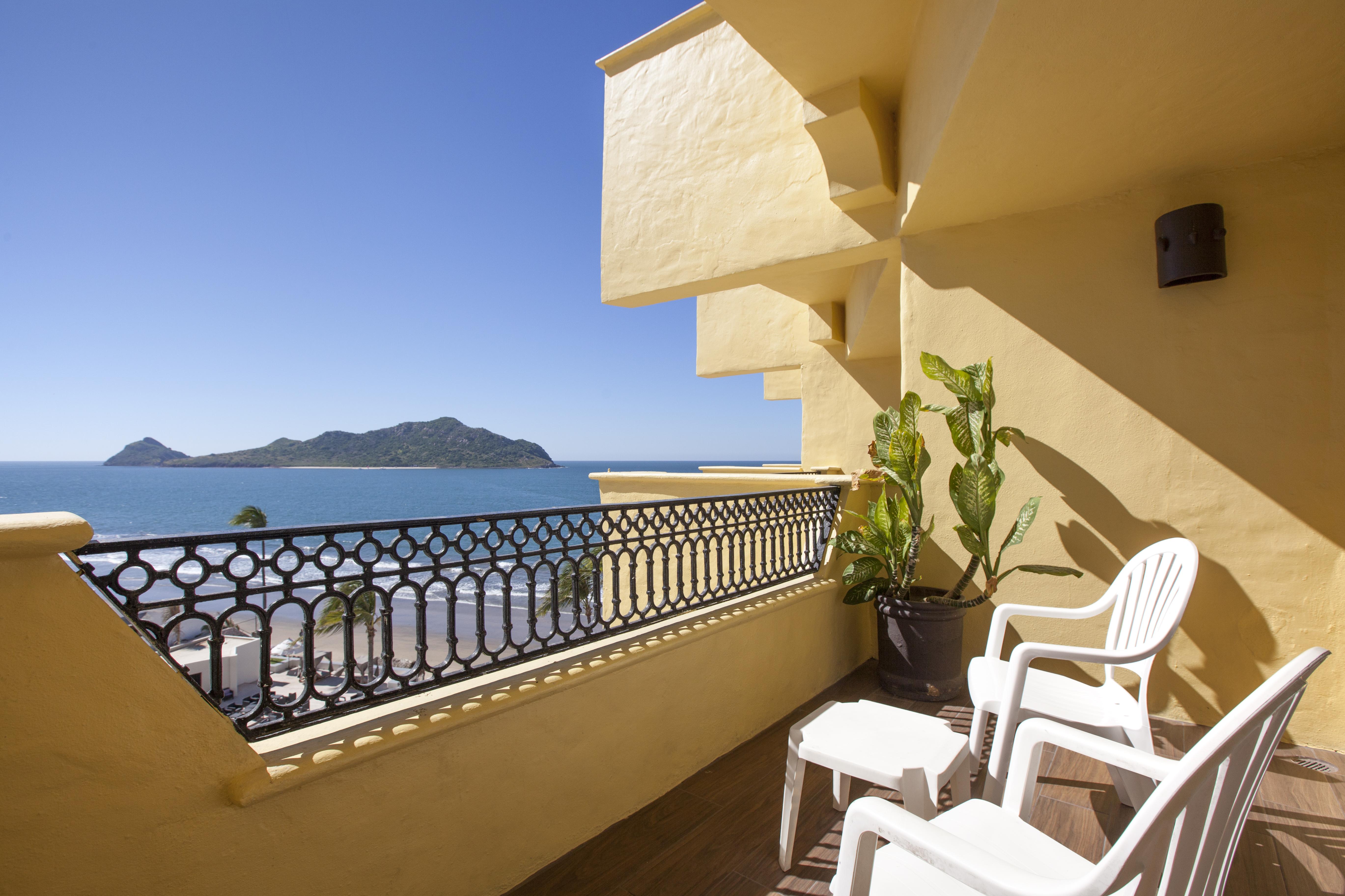 Royal Villas Resort Mazatlan Ngoại thất bức ảnh Balcony
