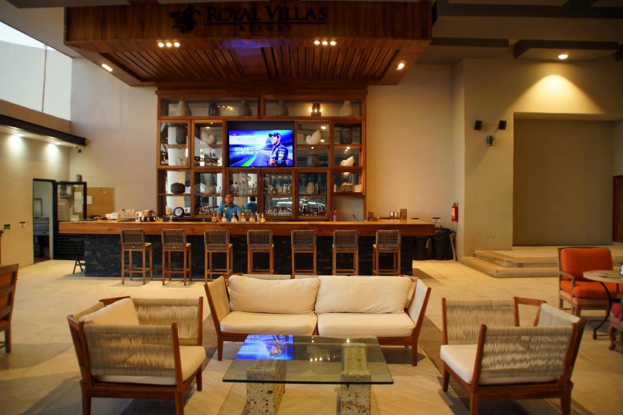 Royal Villas Resort Mazatlan Ngoại thất bức ảnh The lobby of the hotel